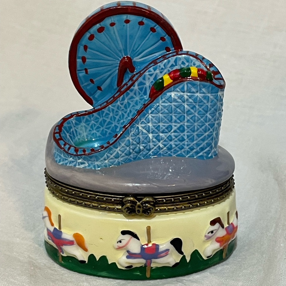 Amusement Park Roller Coaster Ferris Wheel Trinket Box